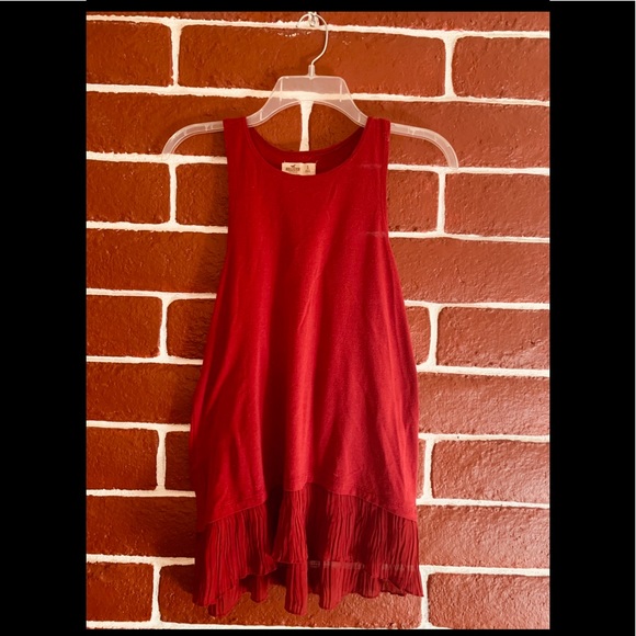 Hollister burgundy tank blouse - Picture 1 of 3